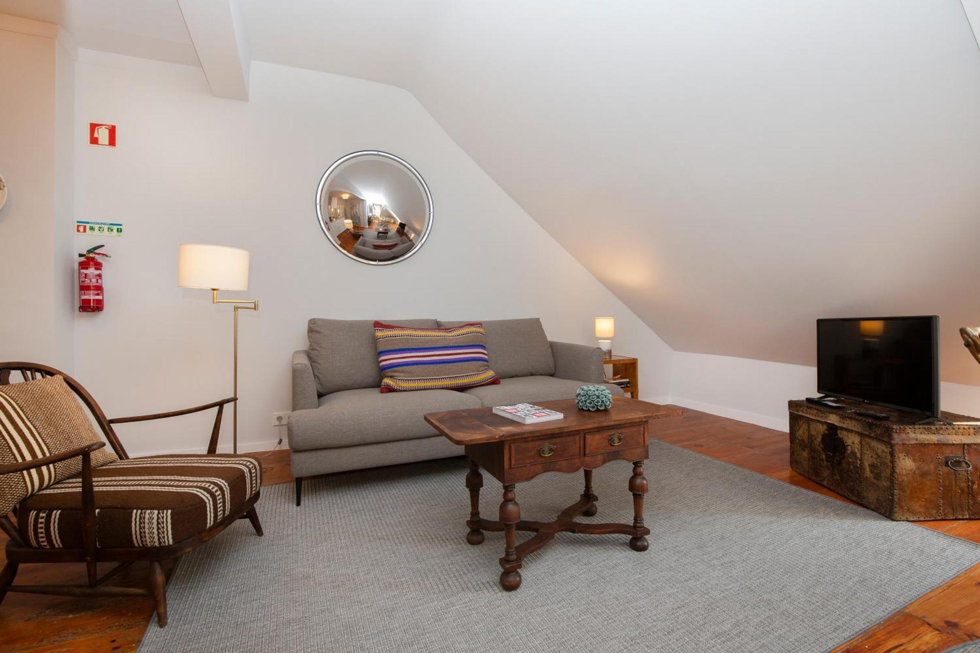 Live Like A Local @ Casa Da Esquina - Wifi & A/C Apartment Lisboa Екстериор снимка