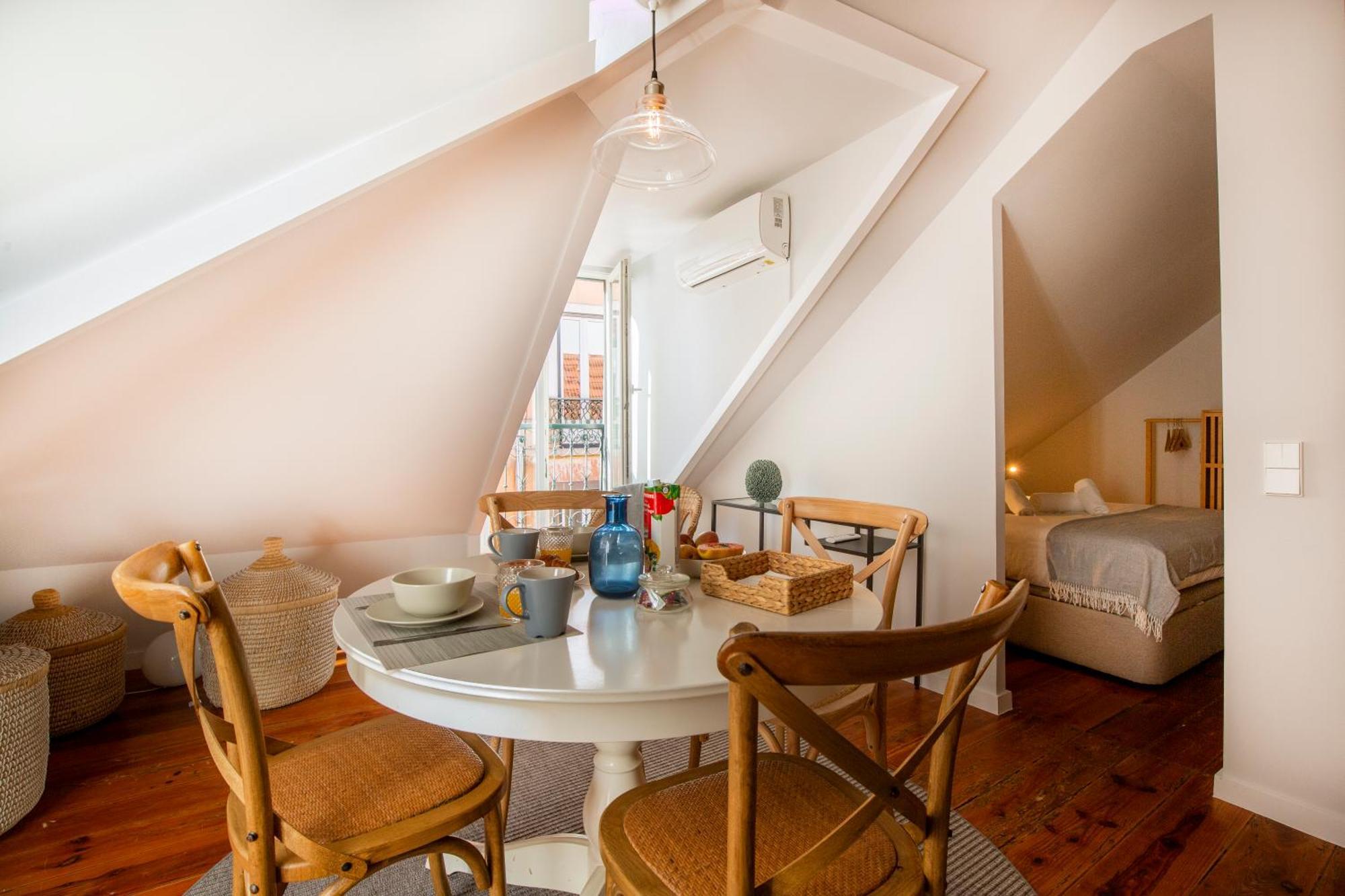 Live Like A Local @ Casa Da Esquina - Wifi & A/C Apartment Lisboa Екстериор снимка