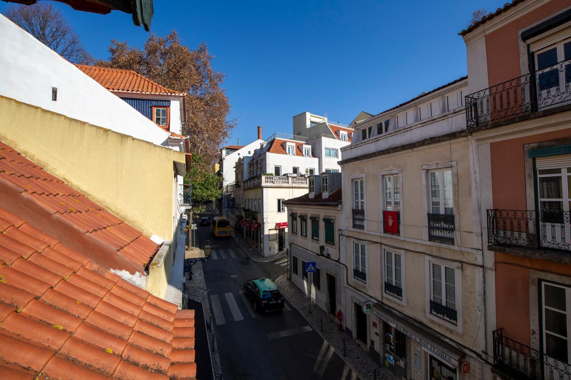 Live Like A Local @ Casa Da Esquina - Wifi & A/C Apartment Lisboa Екстериор снимка